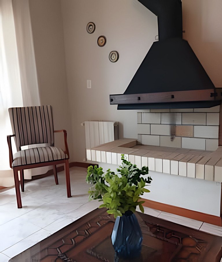 In the heart of downtown! Apartment with city view