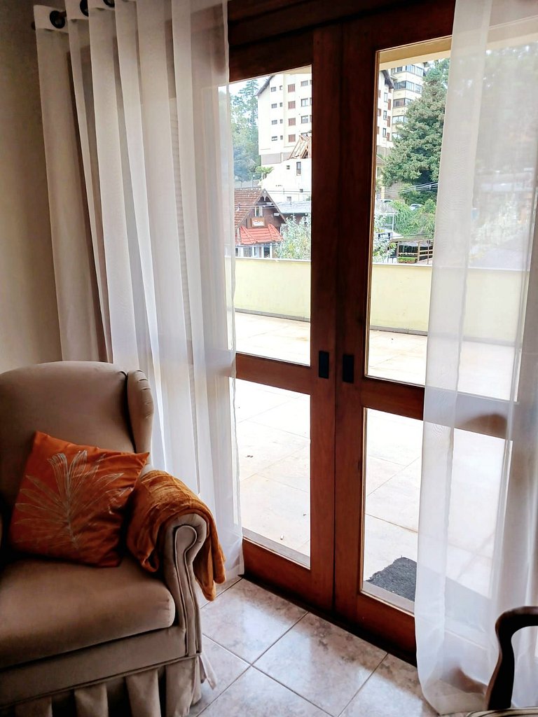 In the heart of downtown! Apartment with city view