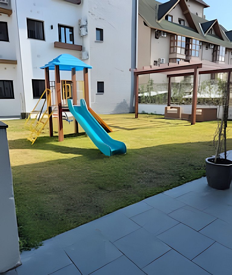 Siga Gramado -  Estilo e Conforto com pracinha!