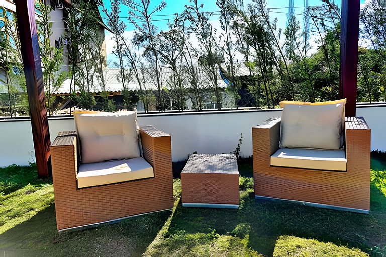 Follow Gramado - Fantastic 2-bedroom with a little square