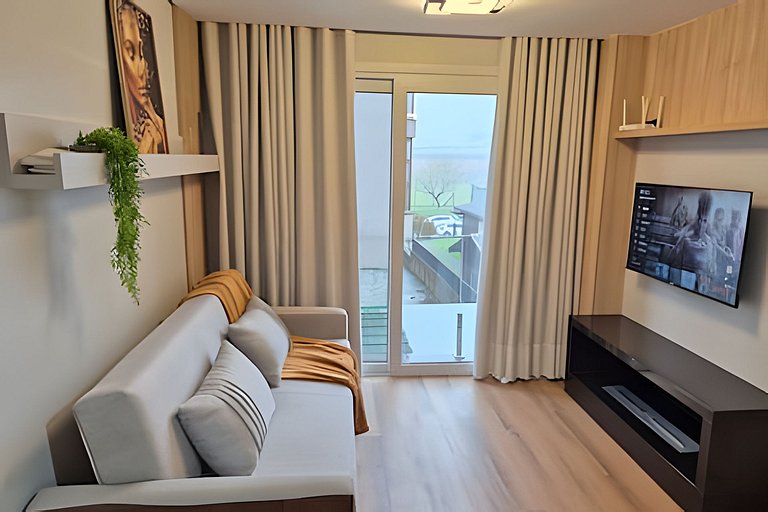 Follow Gramado - Fantastic 2-bedroom with a little square