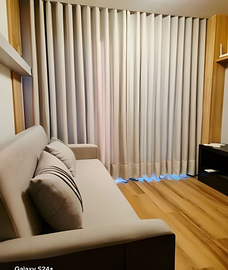 Follow Gramado - Fantastic 2-bedroom with a little square