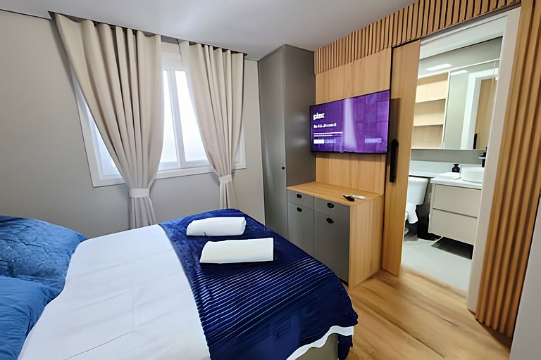 Follow Gramado - Fantastic 2-bedroom with a little square