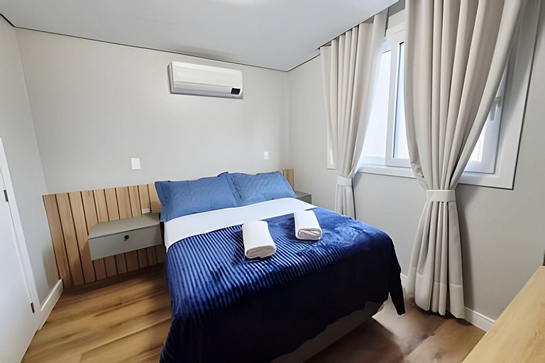 Follow Gramado - Fantastic 2-bedroom with a little square