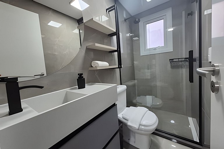 Follow Gramado - Fantastic 2-bedroom with a little square