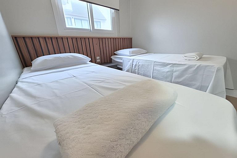 Follow Gramado - Fantastic 2-bedroom with a little square