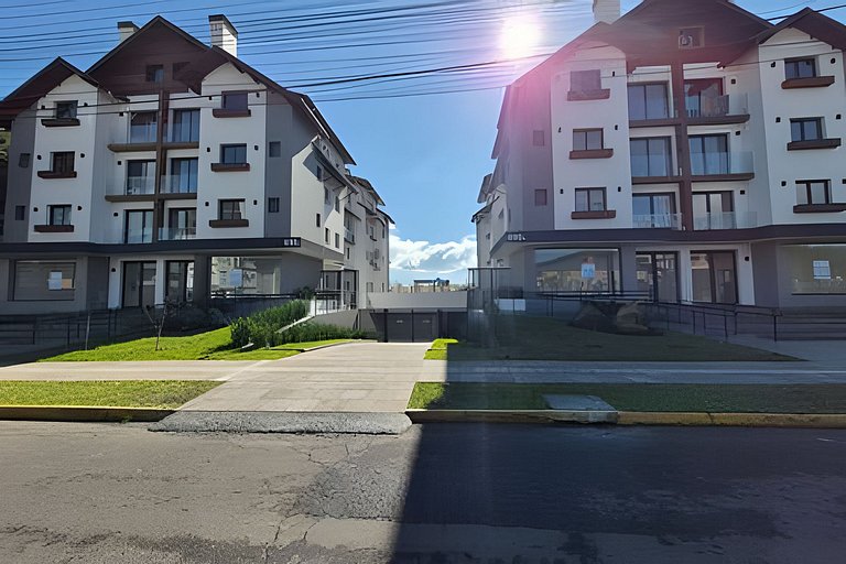 Follow Gramado - Fantastic 2-bedroom with a little square