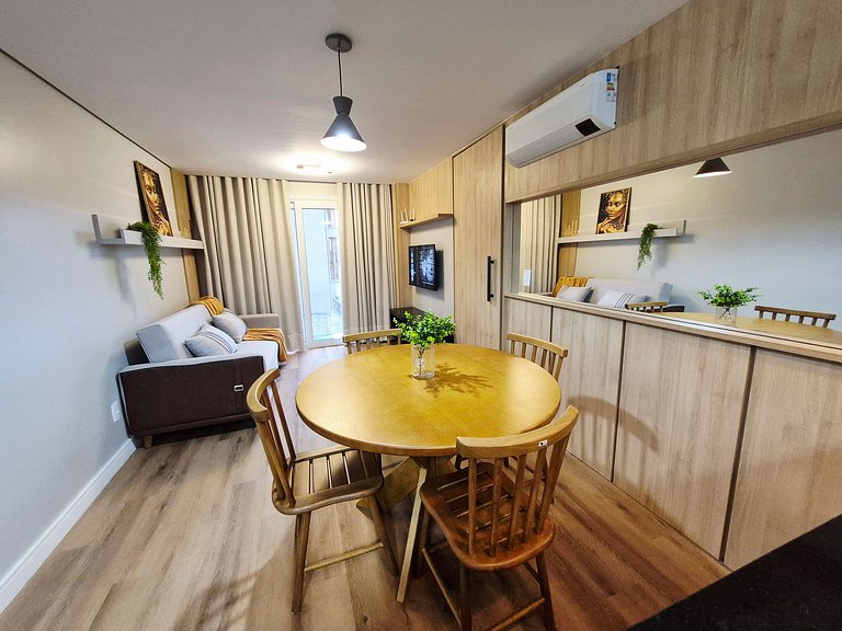 Follow Gramado - Fantastic 2-bedroom with a little square