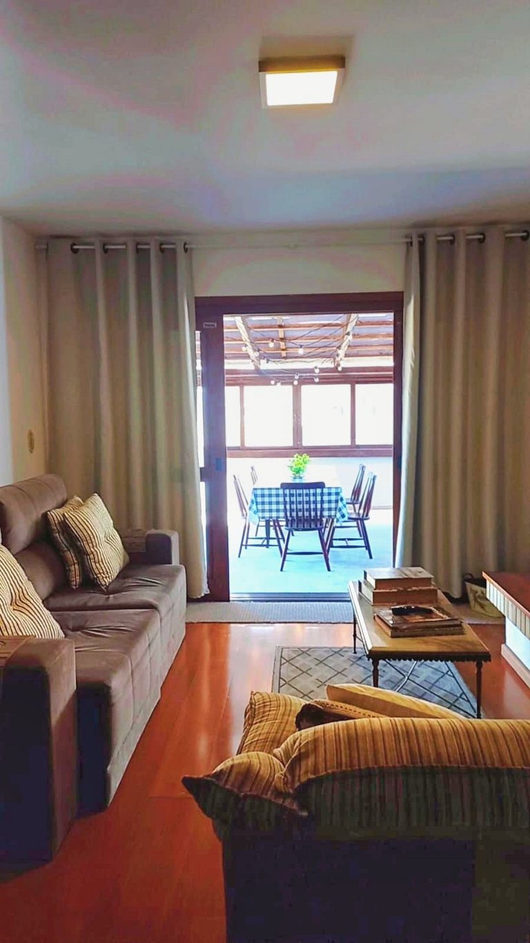 Siga Gramado - Ap com Solarium 250m Rua Coberta!