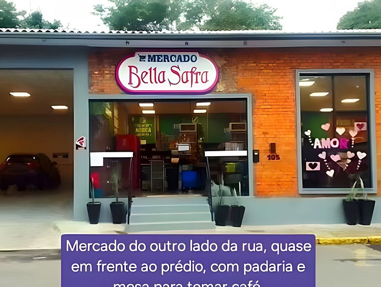 Decoração impecável - 350m da Rua Coberta!