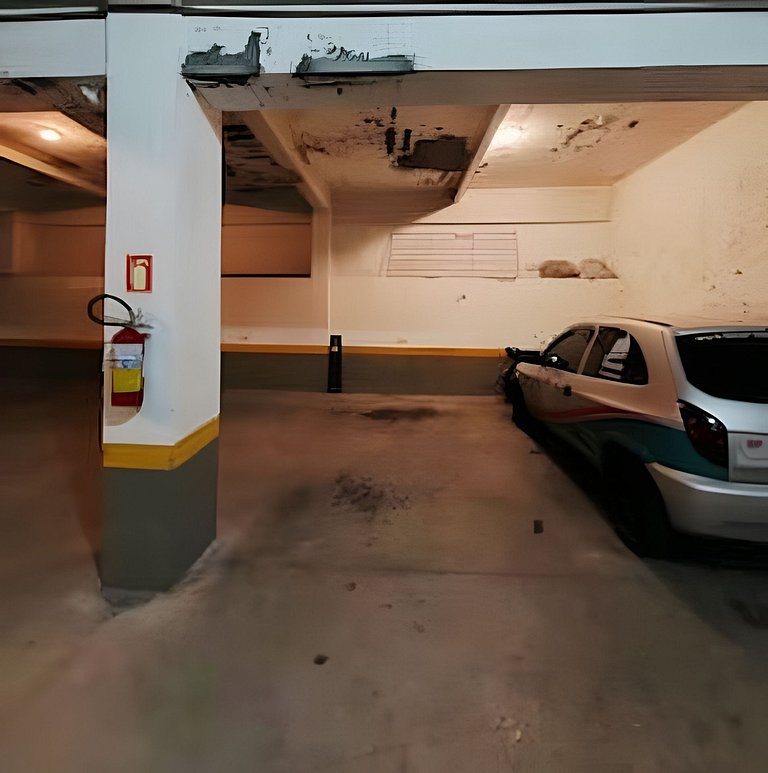 Decoração impecável - 350m da Rua Coberta!